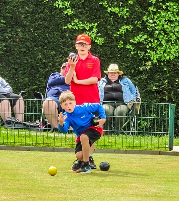 The Federation of Crown Green Bowls